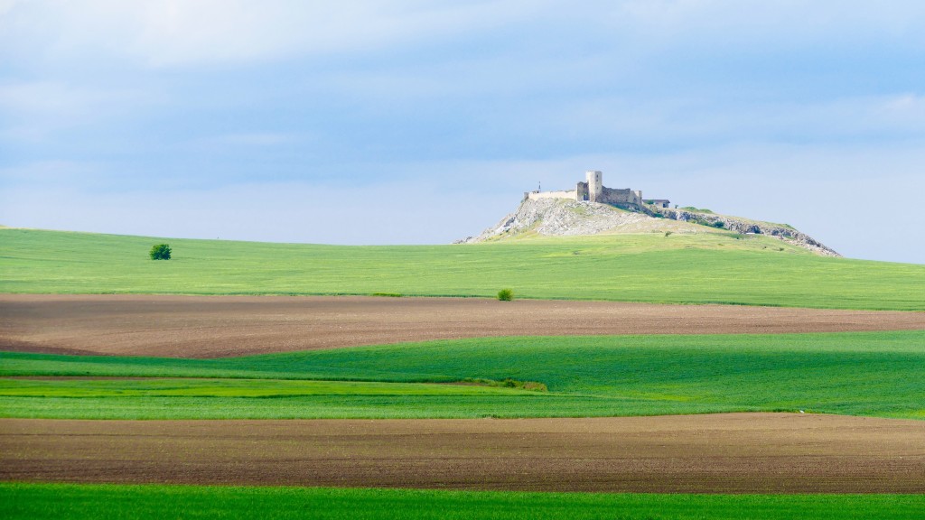 Enisala Fortress, Dated to the late 13th or the beginning of the 14th century, it was built to control the travel routes that passed through the region. attribute it either to the Genoese, who held several trading posts in the area, or to the Byzantines, who intermittently controlled the region.