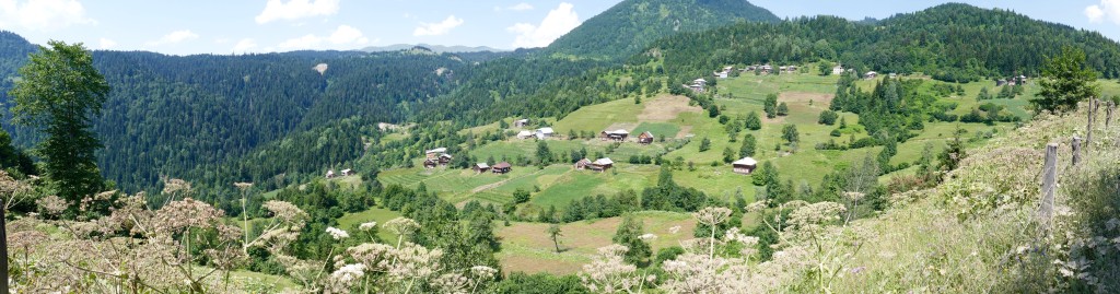 The upper valley of Adjaris-tsqali.