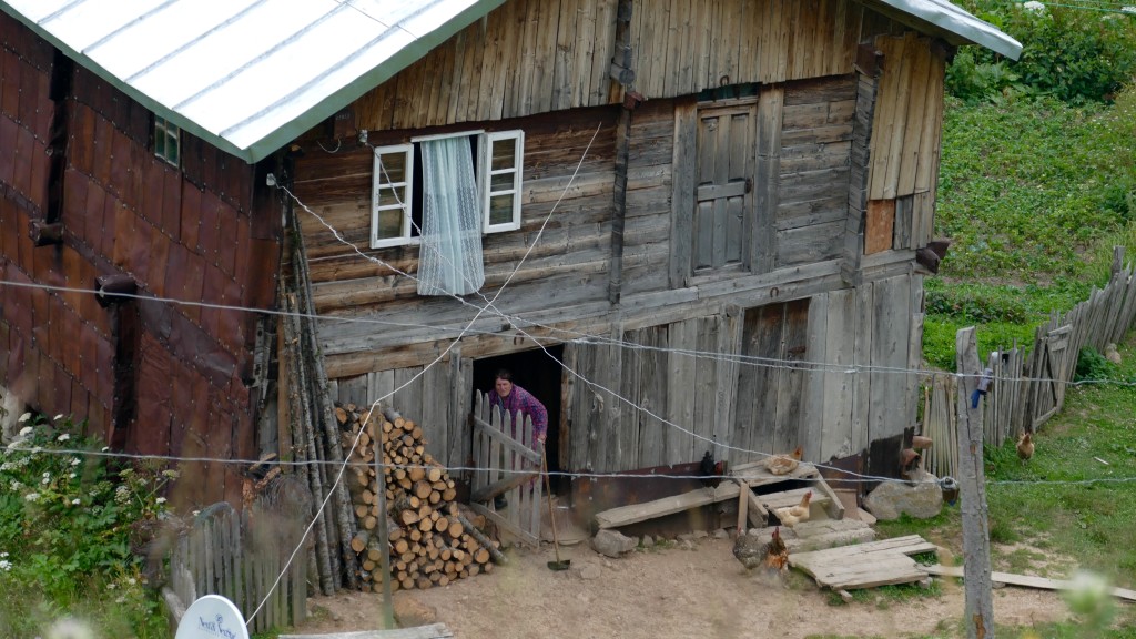 A farmers house short of the Goderdzi Pass