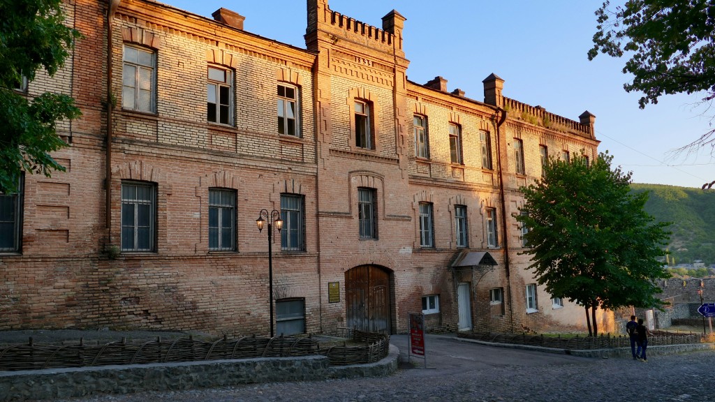 Archeological data testify that the city can be considered one of the oldest settlements in the Caucasus; many finds on its territory are dated as old as 2,500 years. The city can boast many historical and architectural places of interest, but its pride is the ancient majestic royal palace of Shekin khans erected in the 18 th century without a single nail (!) with magnificent wall paintings and tracery windows in the stone citadel. Very attractive are Gemsen-Geresen fortress (8-9 th centuries), numerous caravanserais, house of Sheki Khans, Djuma Mosque (18th century), the Gileilin Mosque minaret (18th century), and medieval baths. Sheki is a major center of crafts. Here you can buy jewels and engravings by local craftsmen. Sheki has its own theatre, a historical museum, the house-museum of the Azerbaijan writer and philosopher M.F.Ahundov.